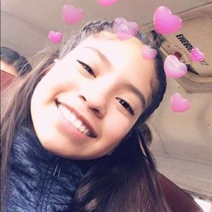 Meet your Posher, Ashley